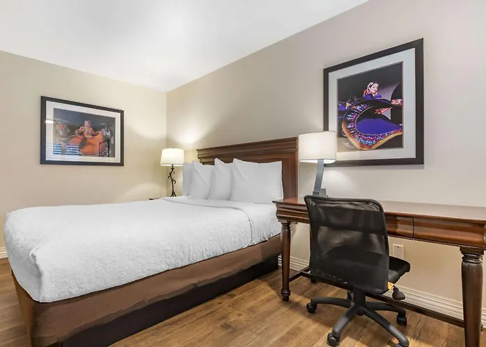 Best Western Rose Garden Inn