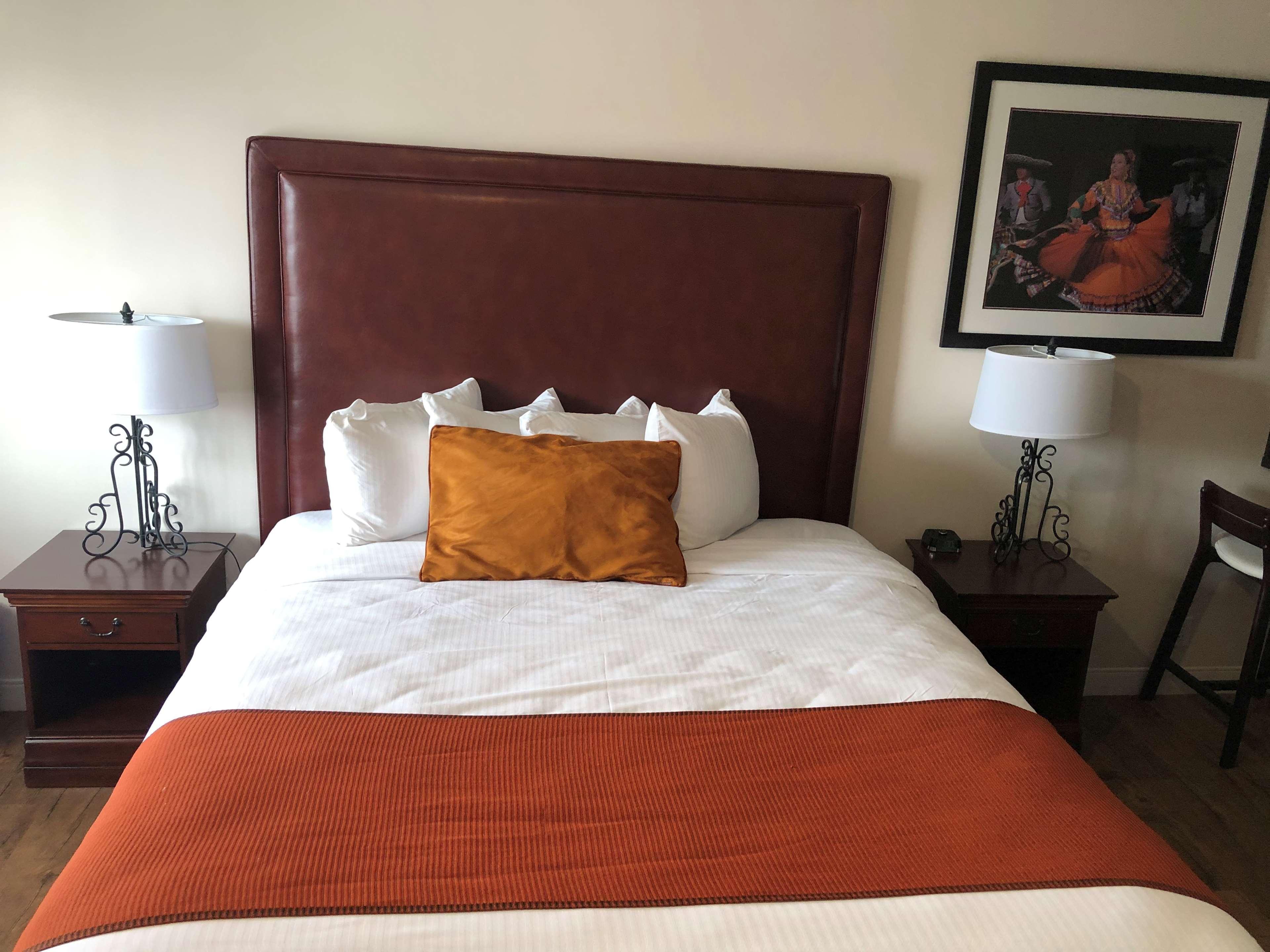 Hotel Western Rose Garden Watsonville