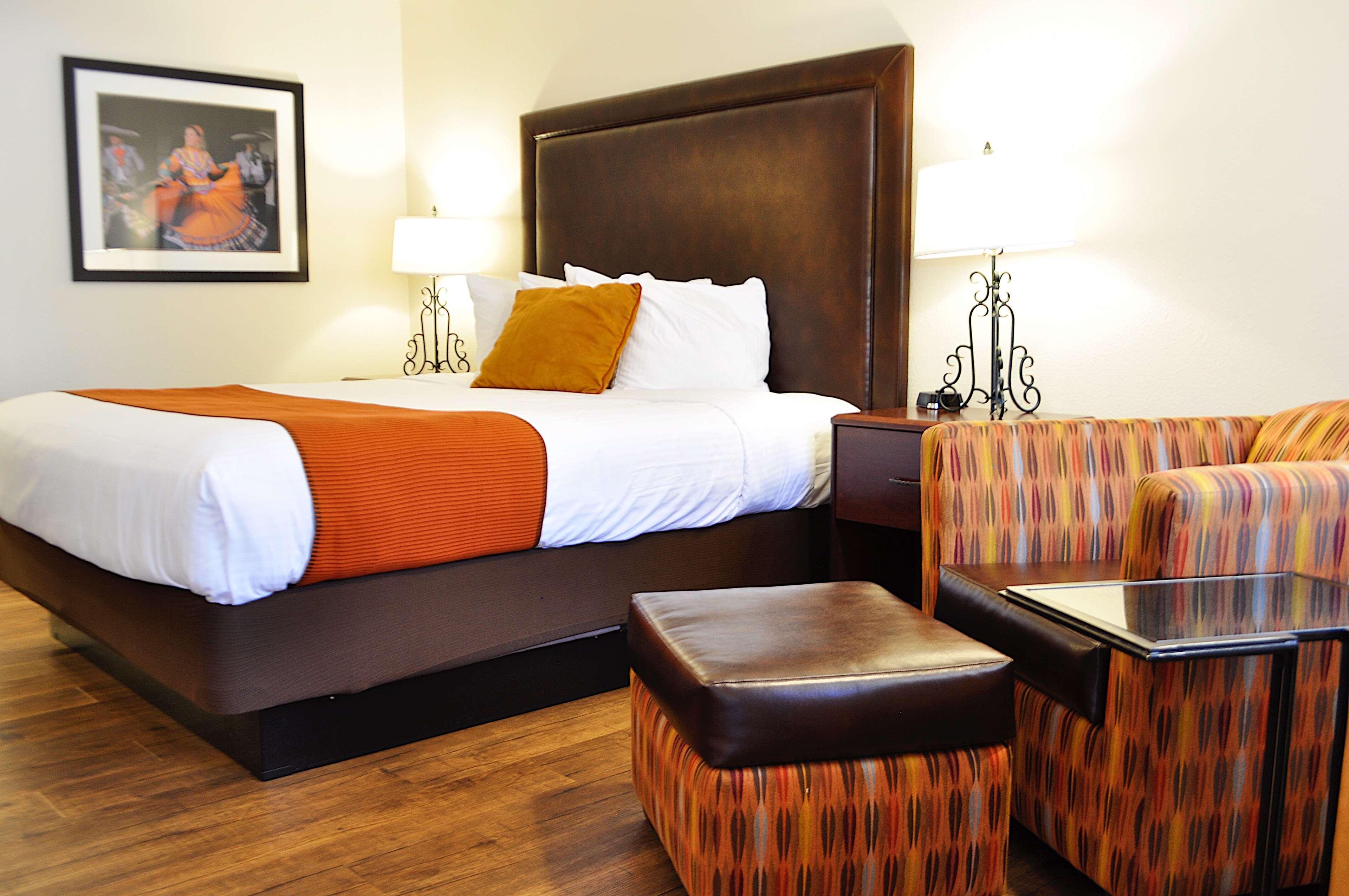 Hotel Western Rose Garden 3*