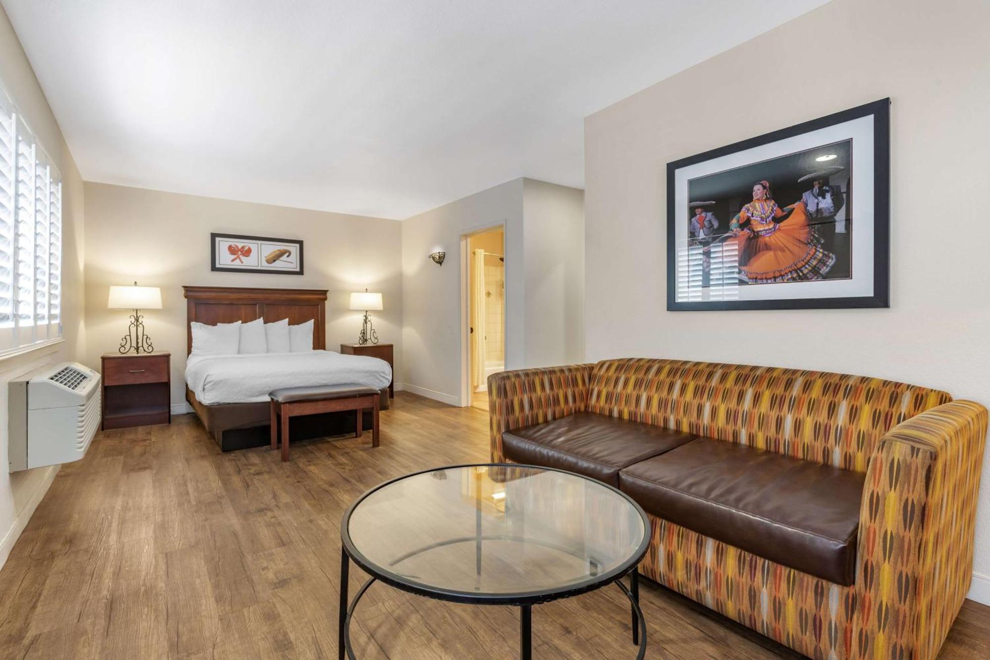 Hotel Western Rose Garden